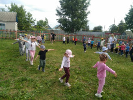 "Детство – чудесная пора!" "Детство – чудесная пора!".